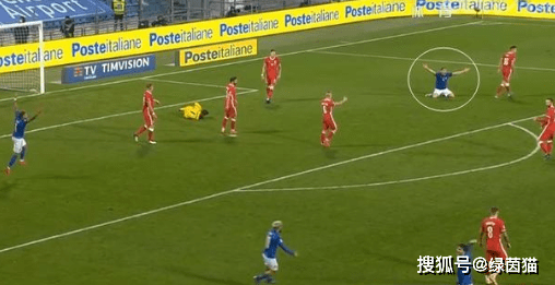  里尔vs巴黎焦点战，VAR介入改判引争议  