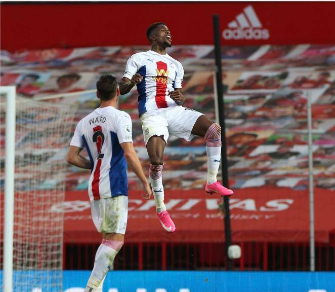  曼联旧将弑旧主，卡塞米罗红牌成转折  